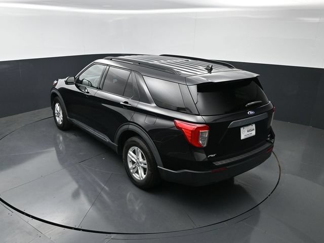 Used 2020 Ford Explorer XLT w/ Comfort Package AWD/4WD image 15