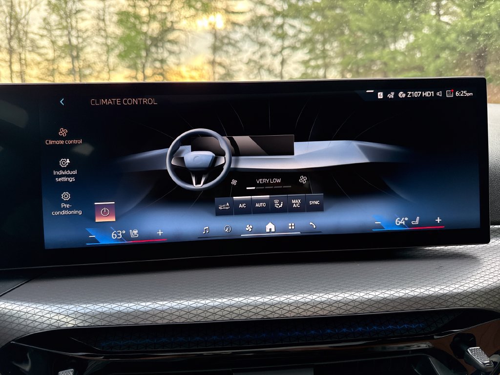 New 2026 BMW i4 xDrive40i w/ Premium Package AWD/4WD image 19