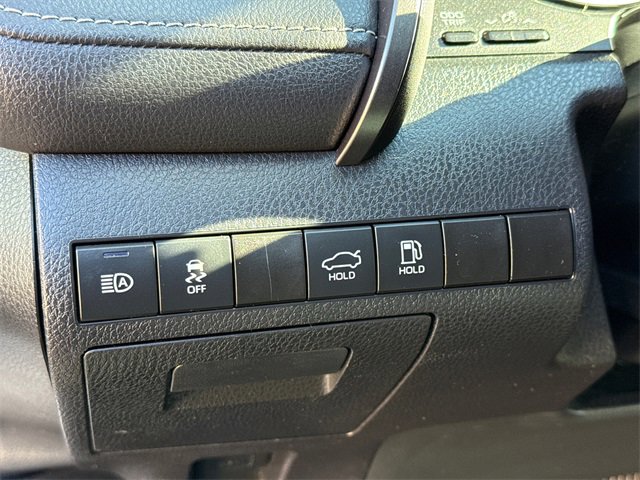 Used 2020 Toyota Camry XSE image 20