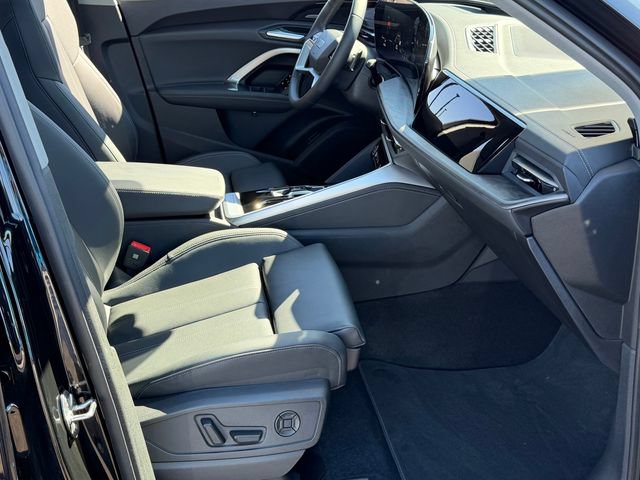 Used 2025 Audi Q5 Premium Plus AWD/4WD image 25