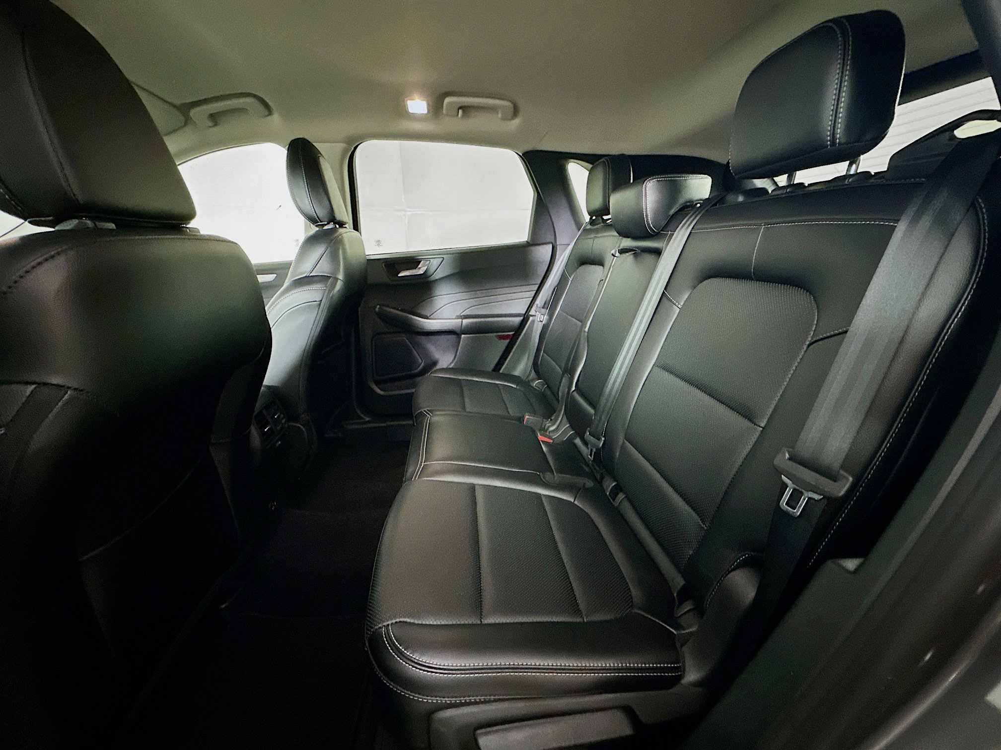 Used 2022 Ford Escape SEL image 26