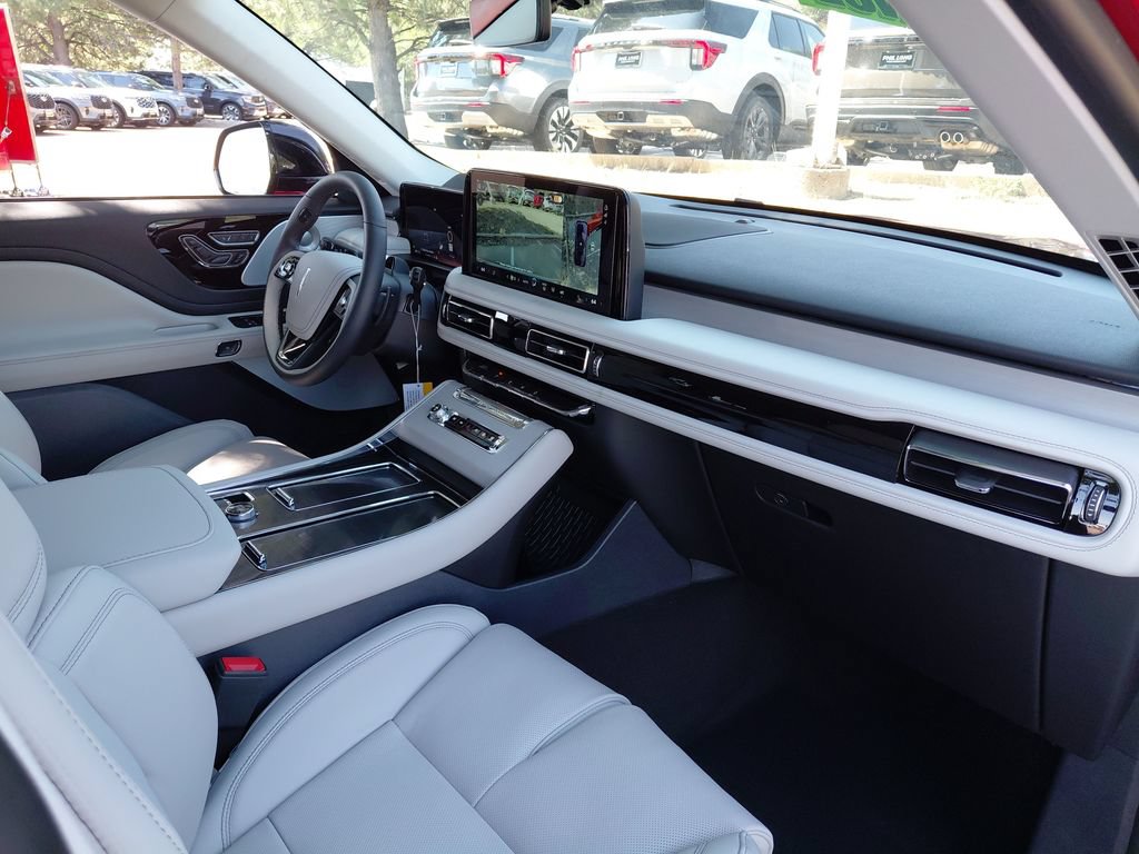 New 2026 Lincoln Aviator Reserve w/ Luxury Package AWD/4WD image 60