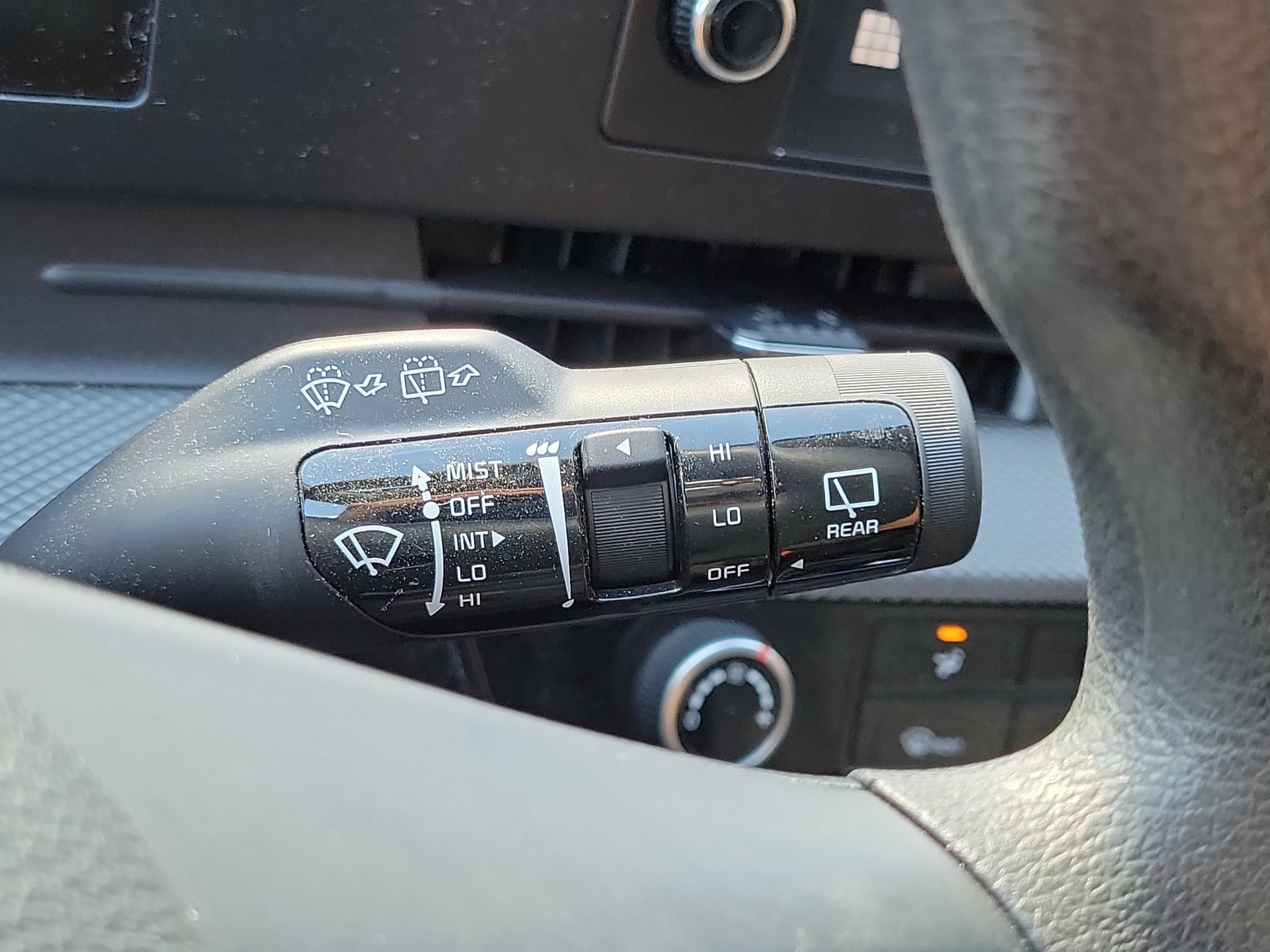 Certified 2025 Kia Sportage LX FWD image 13