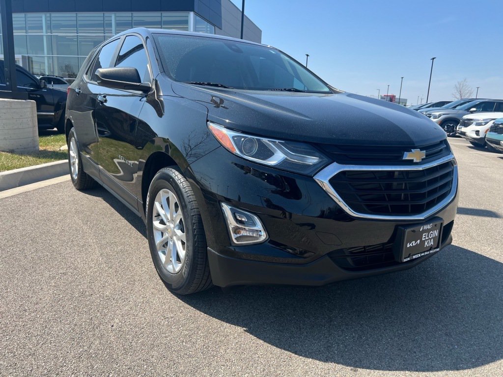 Used 2020 Chevrolet Equinox LS FWD image 1