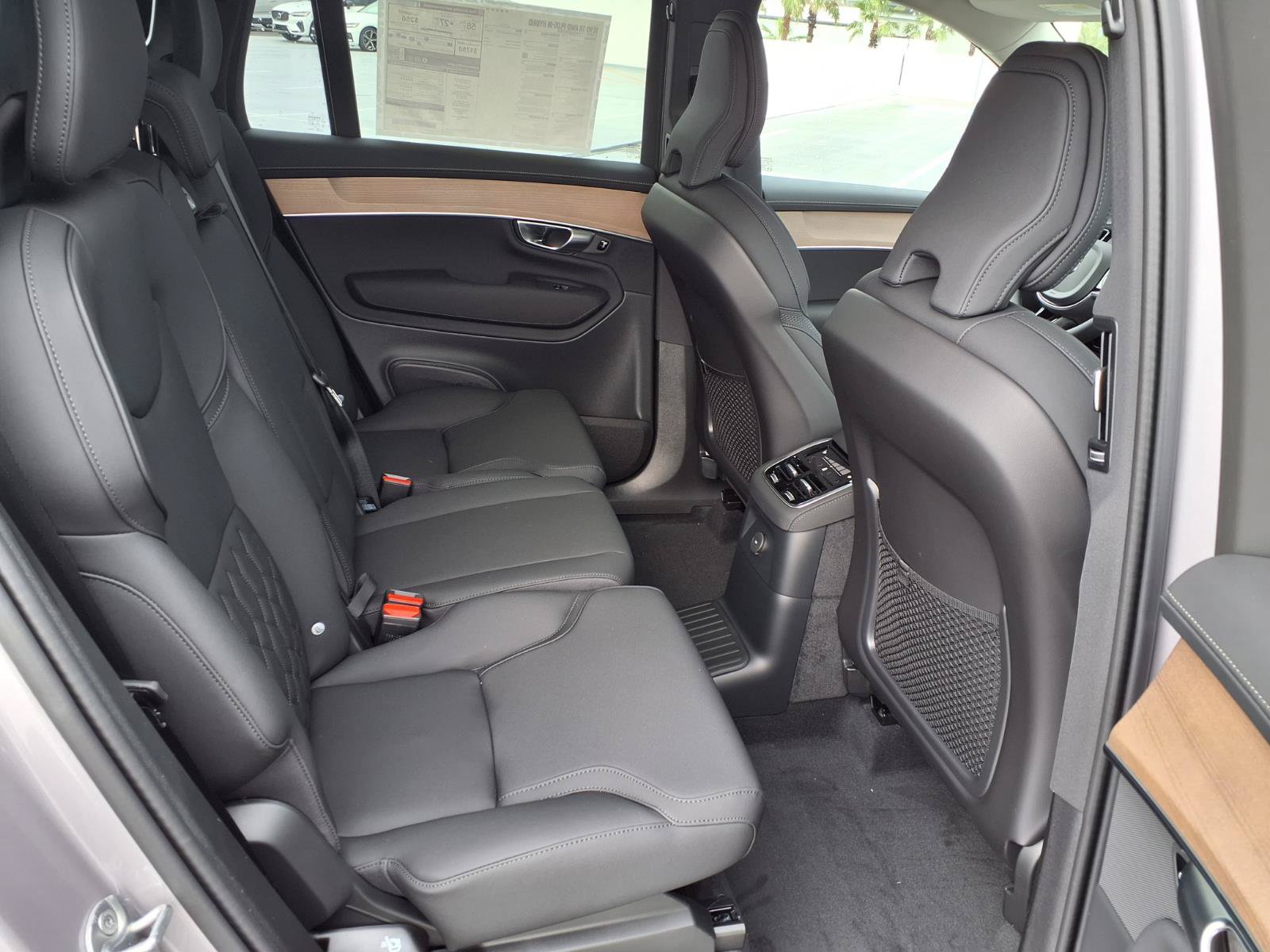 New 2026 Volvo XC90 T8 Core w/ Protection Package Premier AWD/4WD image 10