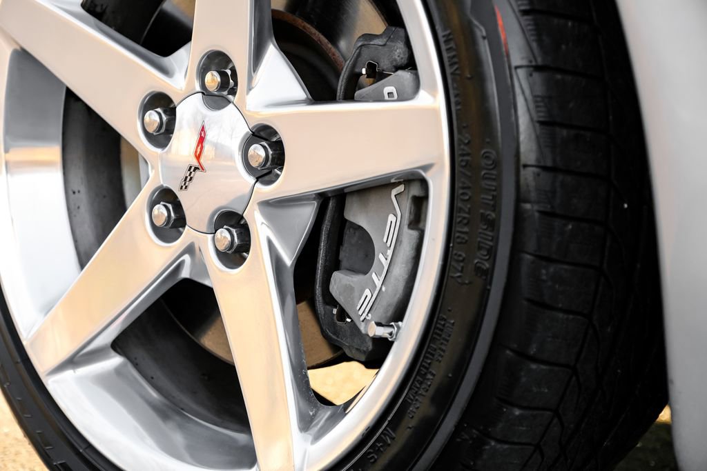 Used 2006 Chevrolet Corvette Coupe w/ Preferred Equipment Group image 52