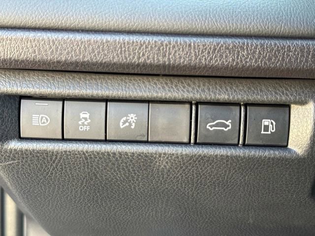 Used 2025 Toyota Camry XSE FWD image 29