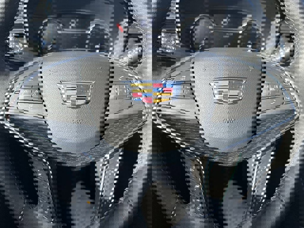 Used 2024 Cadillac XT5 Premium Luxury image 14