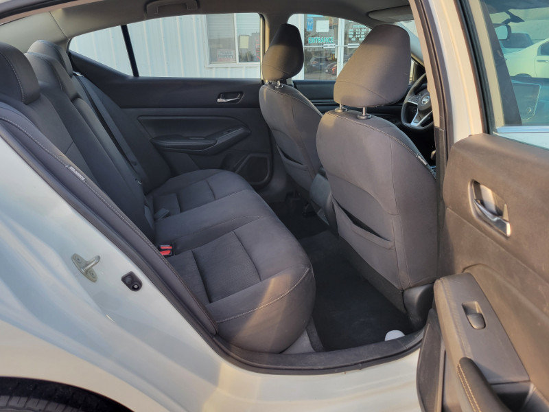 Used 2020 Nissan Altima 2.5 S FWD image 21