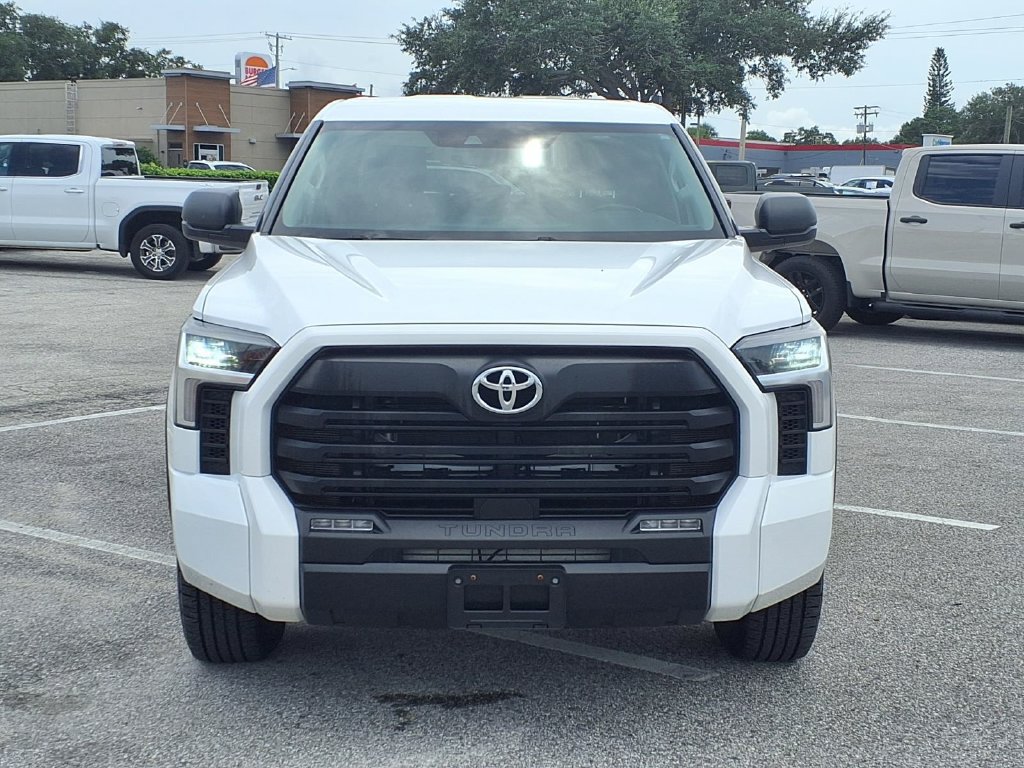 Used 2022 Toyota Tundra SR5 AWD/4WD image 2