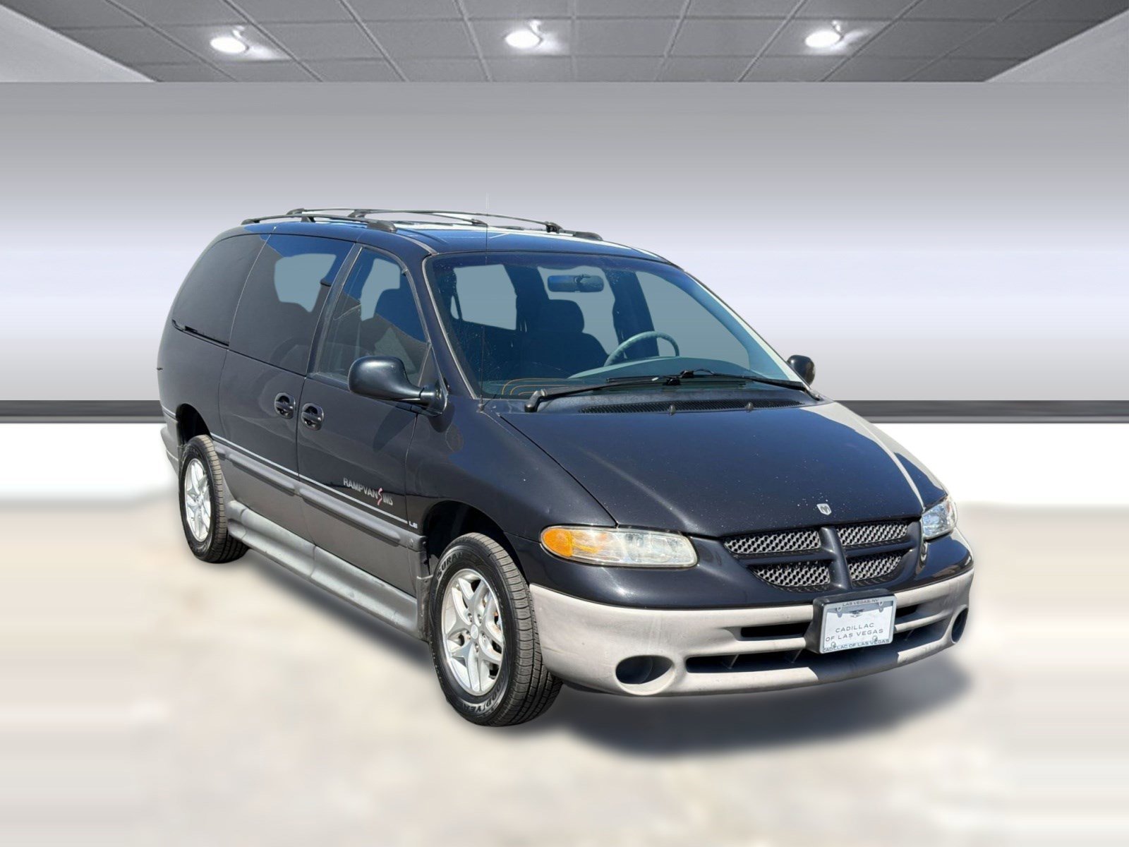 Used 1999 Dodge Grand Caravan LE image 7