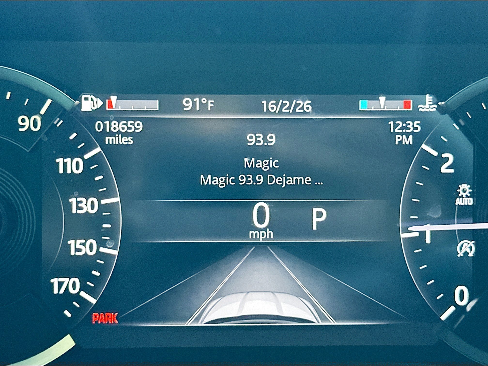 Used 2023 Jaguar F-PACE S image 12