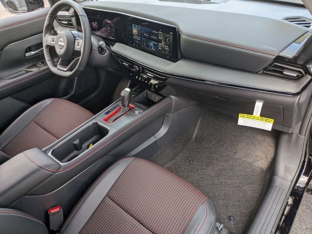New 2025 Nissan Kicks SR w/ SR Premium Package AWD/4WD image 42