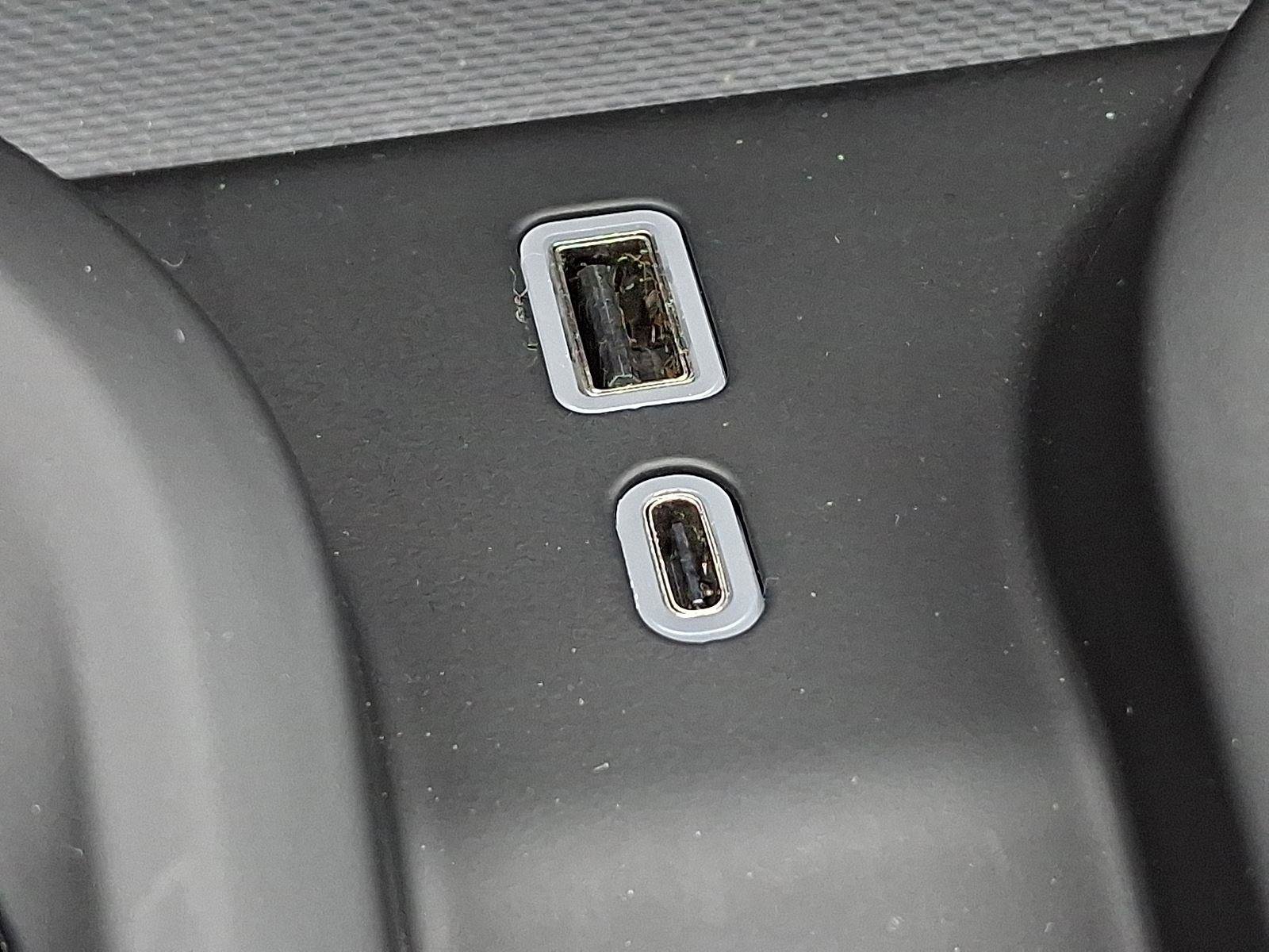 Used 2025 GMC Sierra 1500 AT4 image 25