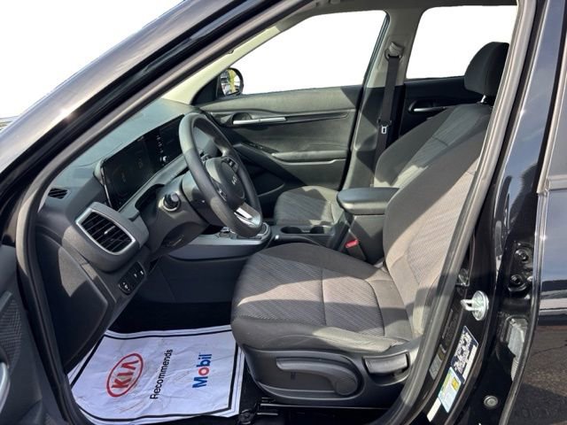 Certified 2024 Kia Seltos LX AWD/4WD image 10