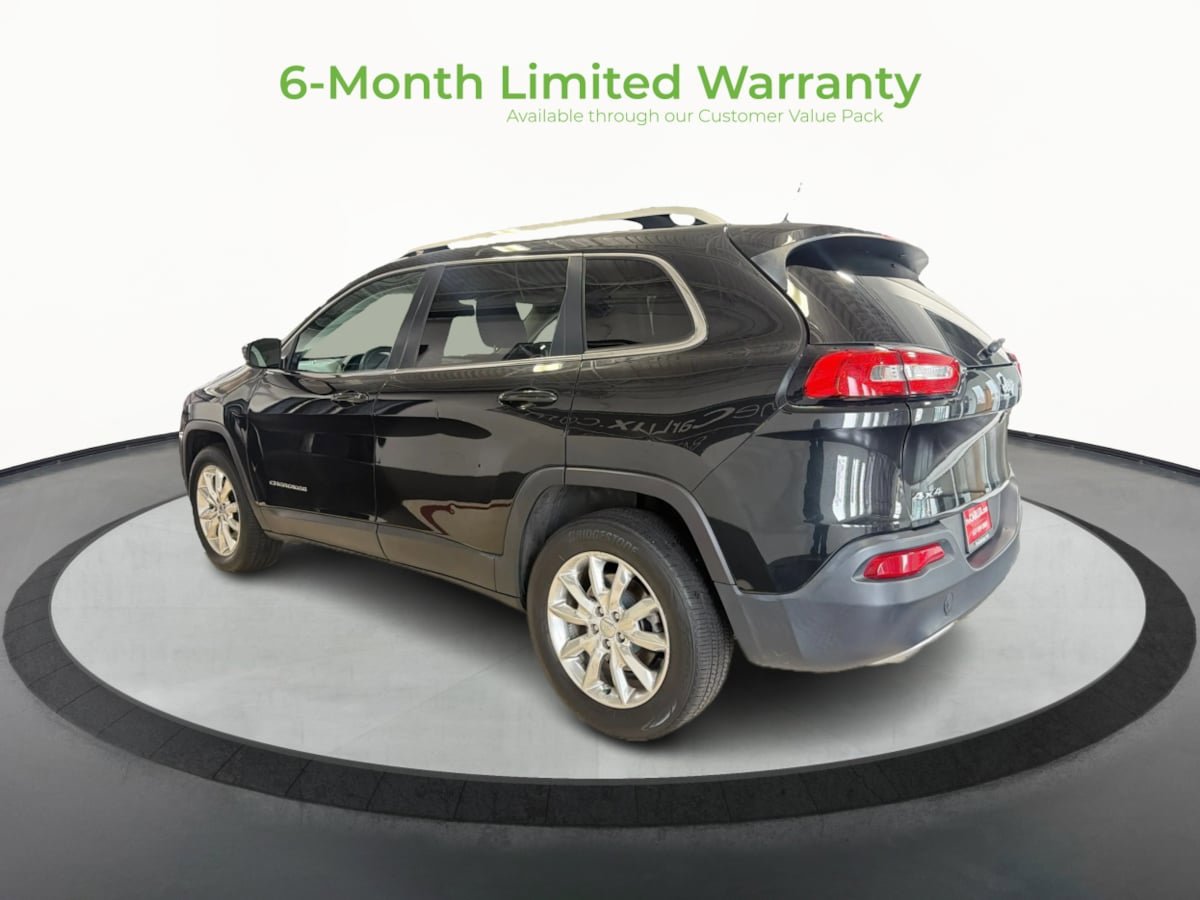 Used 2014 Jeep Cherokee Limited w/ Luxury Group AWD/4WD image 5