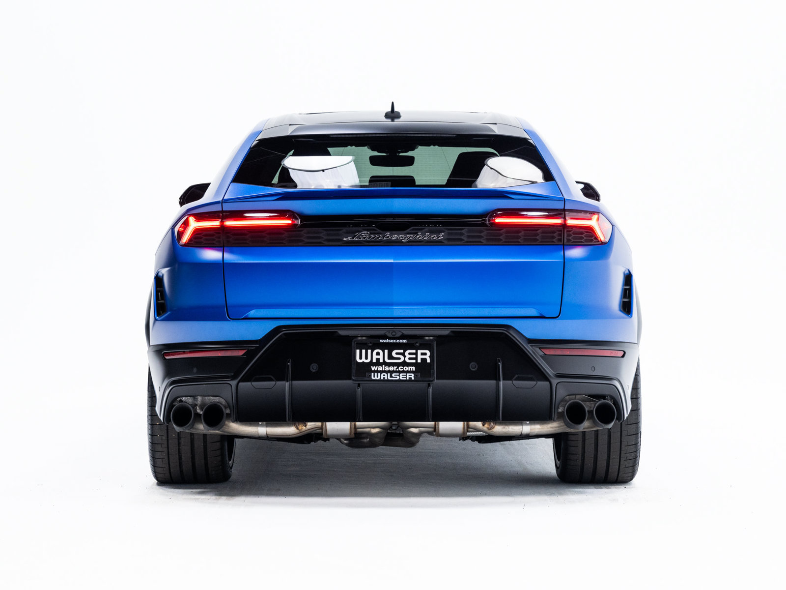 Used 2025 Lamborghini Urus SE AWD/4WD image 5