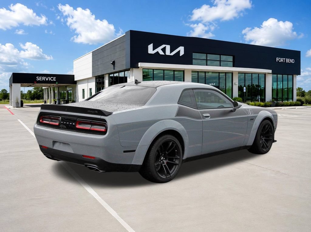 Used 2021 Dodge Challenger R/T Scat Pack RWD image 5