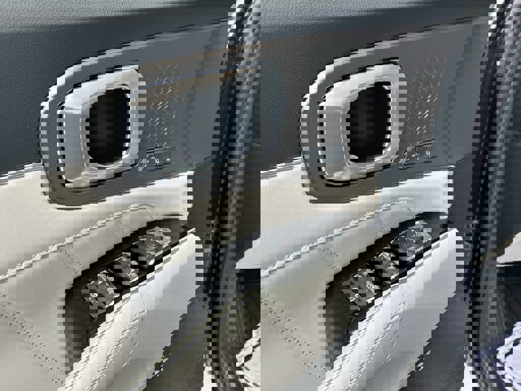 New 2026 Kia Sorento SX Prestige image 18