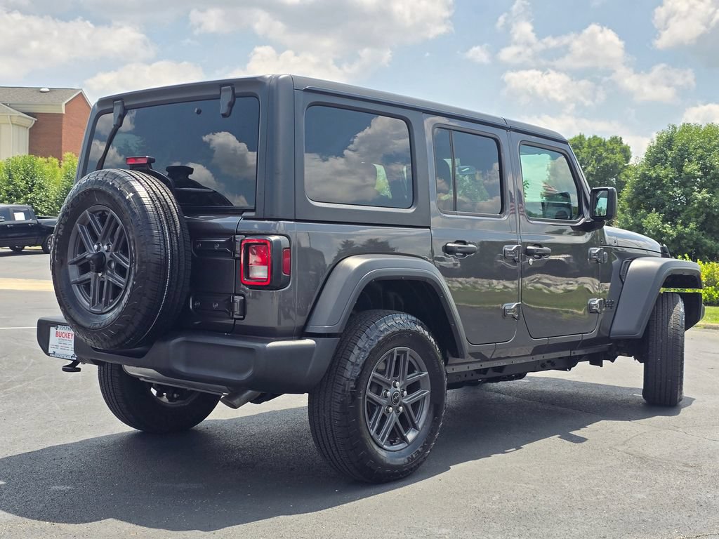 Used 2024 Jeep Wrangler Unlimited Sport AWD/4WD image 9
