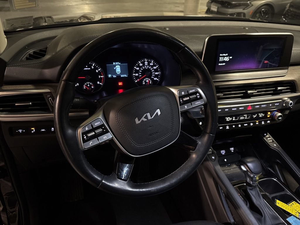 Used 2022 Kia Telluride EX AWD/4WD image 16