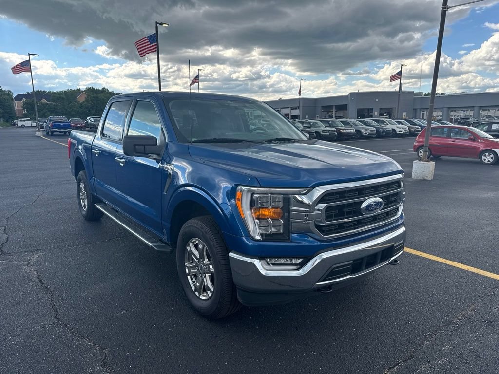 Used 2022 Ford F150 XLT w/ Equipment Group 302A High AWD/4WD image 3