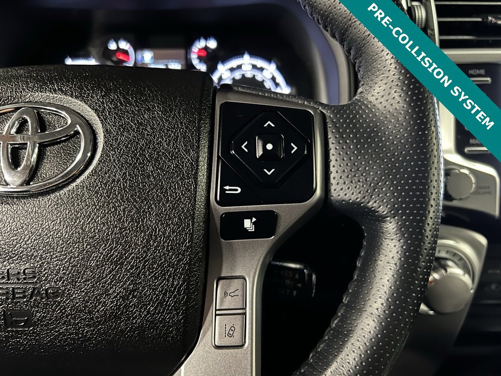 Used 2023 Toyota 4Runner SR5 Premium image 18