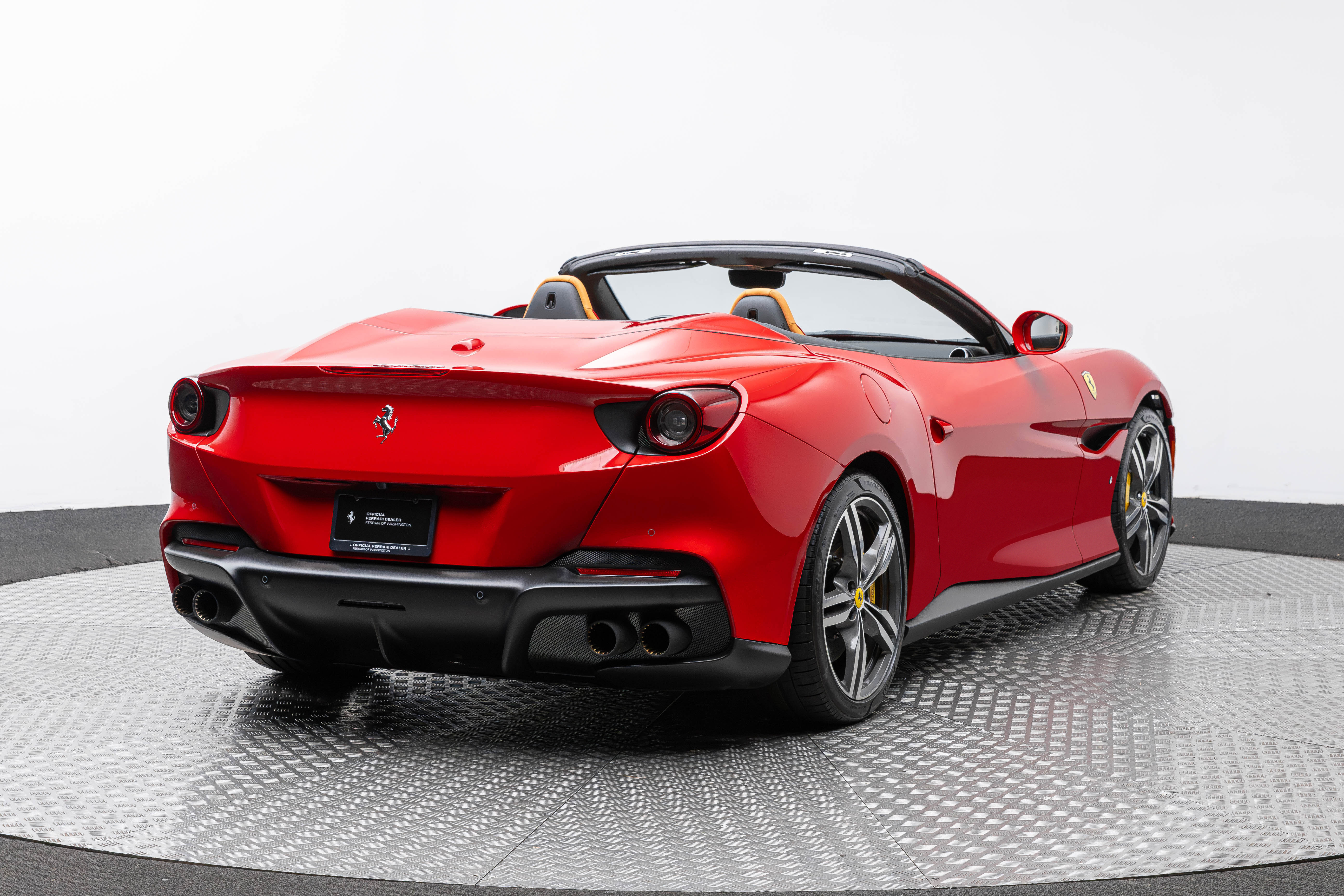 Used 2022 Ferrari Portofino M RWD image 7