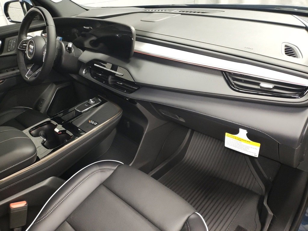 New 2026 Buick Enclave Avenir w/ Super Cruise Package image 8