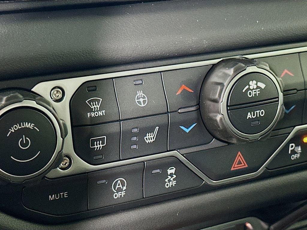 New 2026 Jeep Gladiator Mojave AWD/4WD image 28