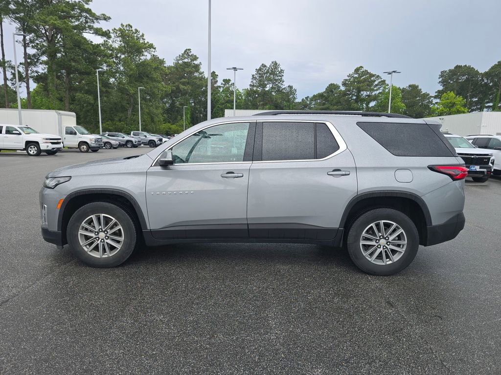 Certified 2023 Chevrolet Traverse LT FWD image 6
