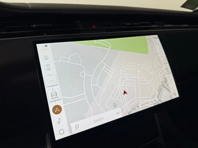 New 2025 Land Rover Range Rover SE image 18