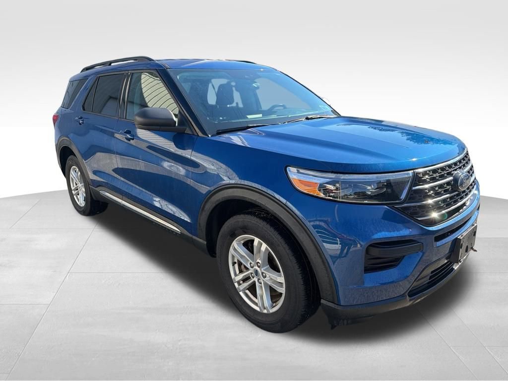 Certified 2022 Ford Explorer XLT image 11