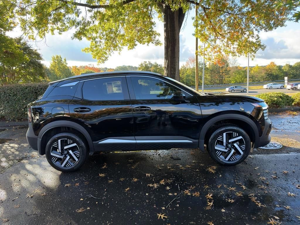 New 2026 Nissan Kicks SV image 8