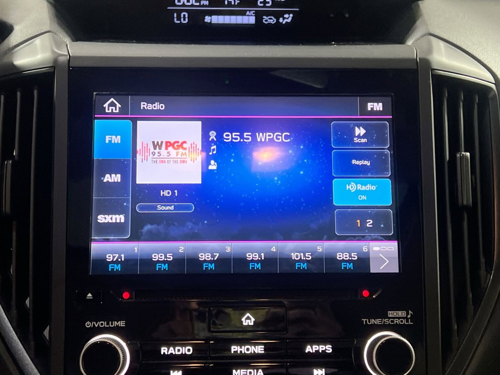 Used 2021 Subaru Crosstrek 2.5i Sport w/ Moonroof Package image 18