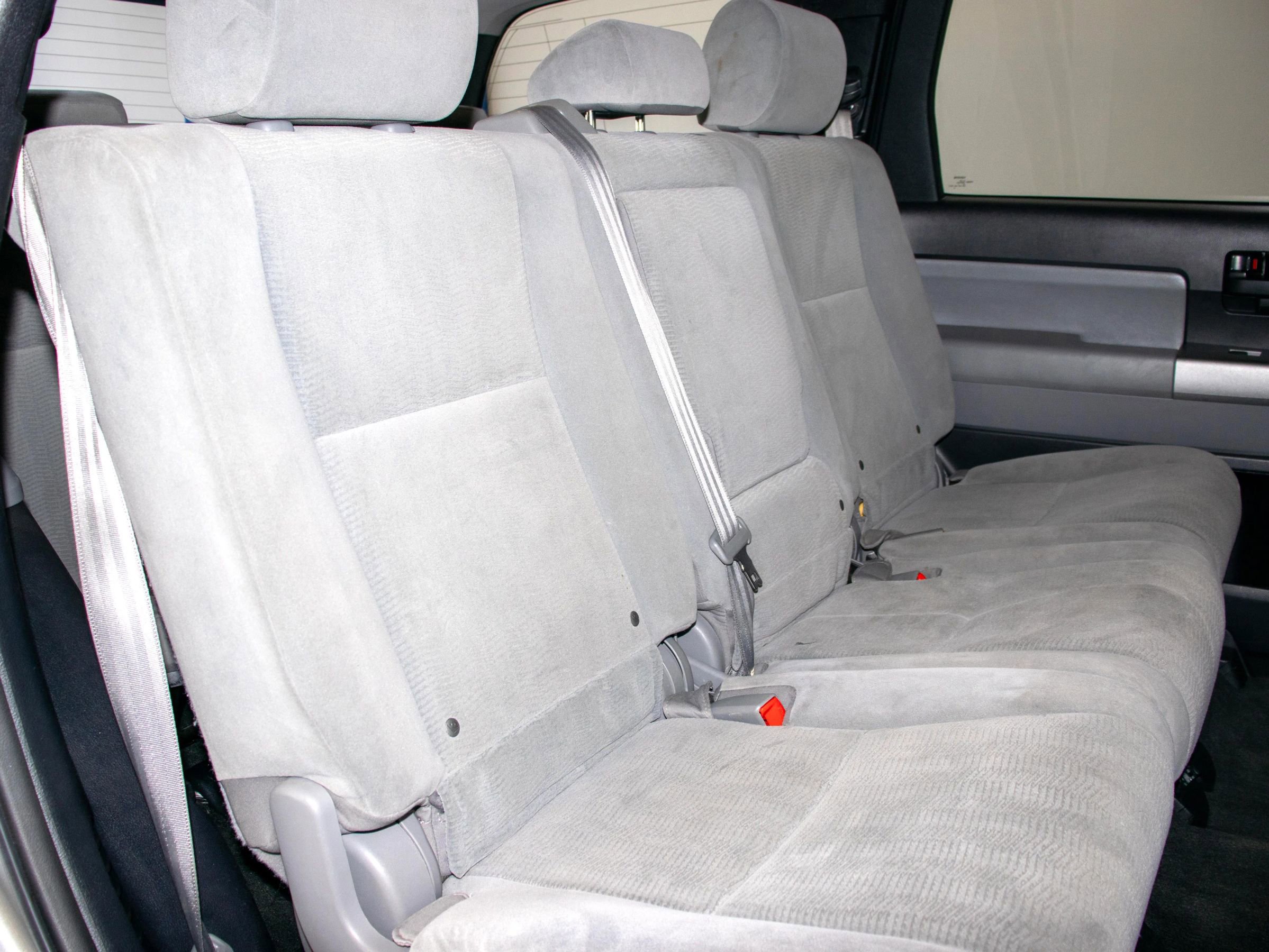 Used 2016 Toyota Sequoia SR5 image 15