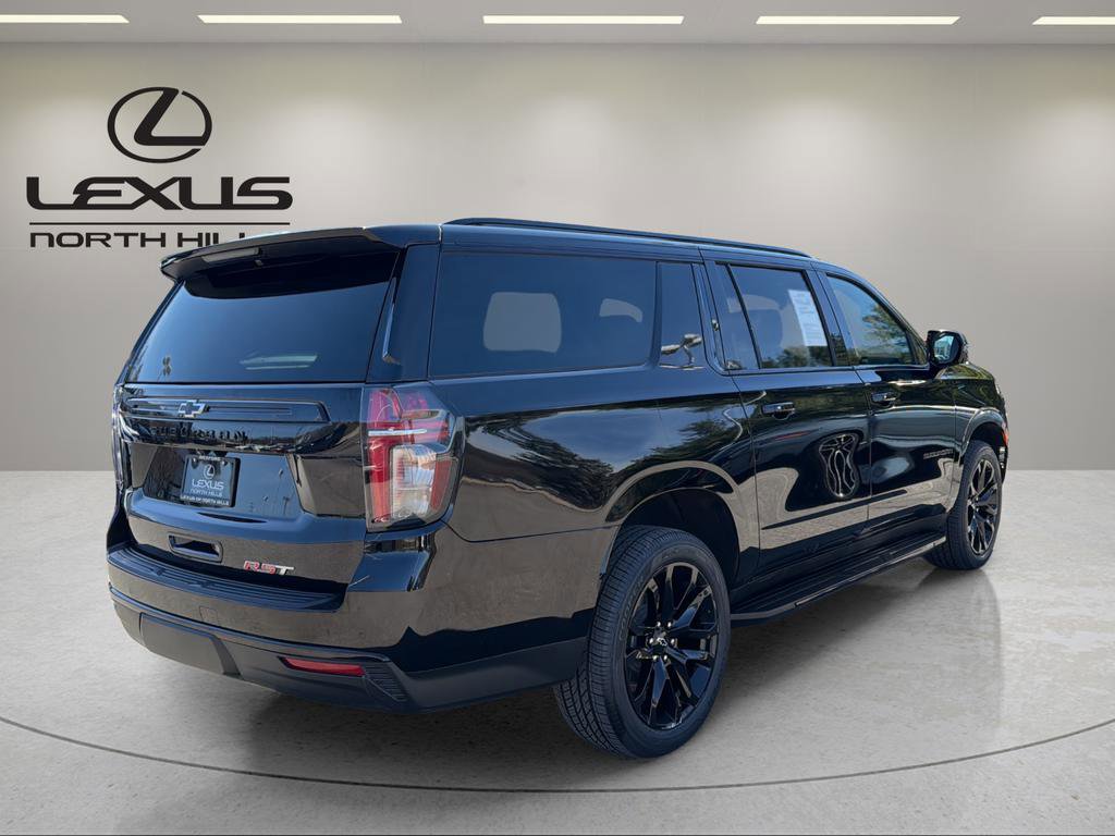 Used 2023 Chevrolet Suburban RST w/ Luxury Package image 6
