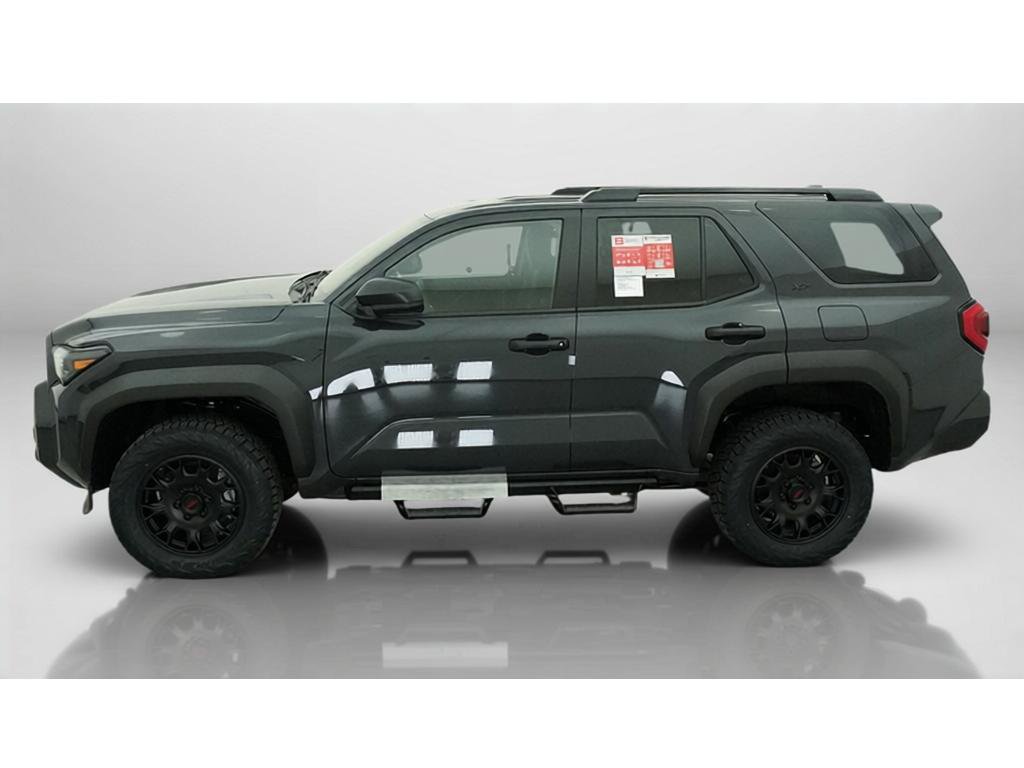 New 2026 Toyota 4Runner SR5 AWD/4WD image 3