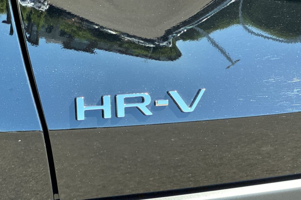 Certified 2026 Honda HR-V LX image 27
