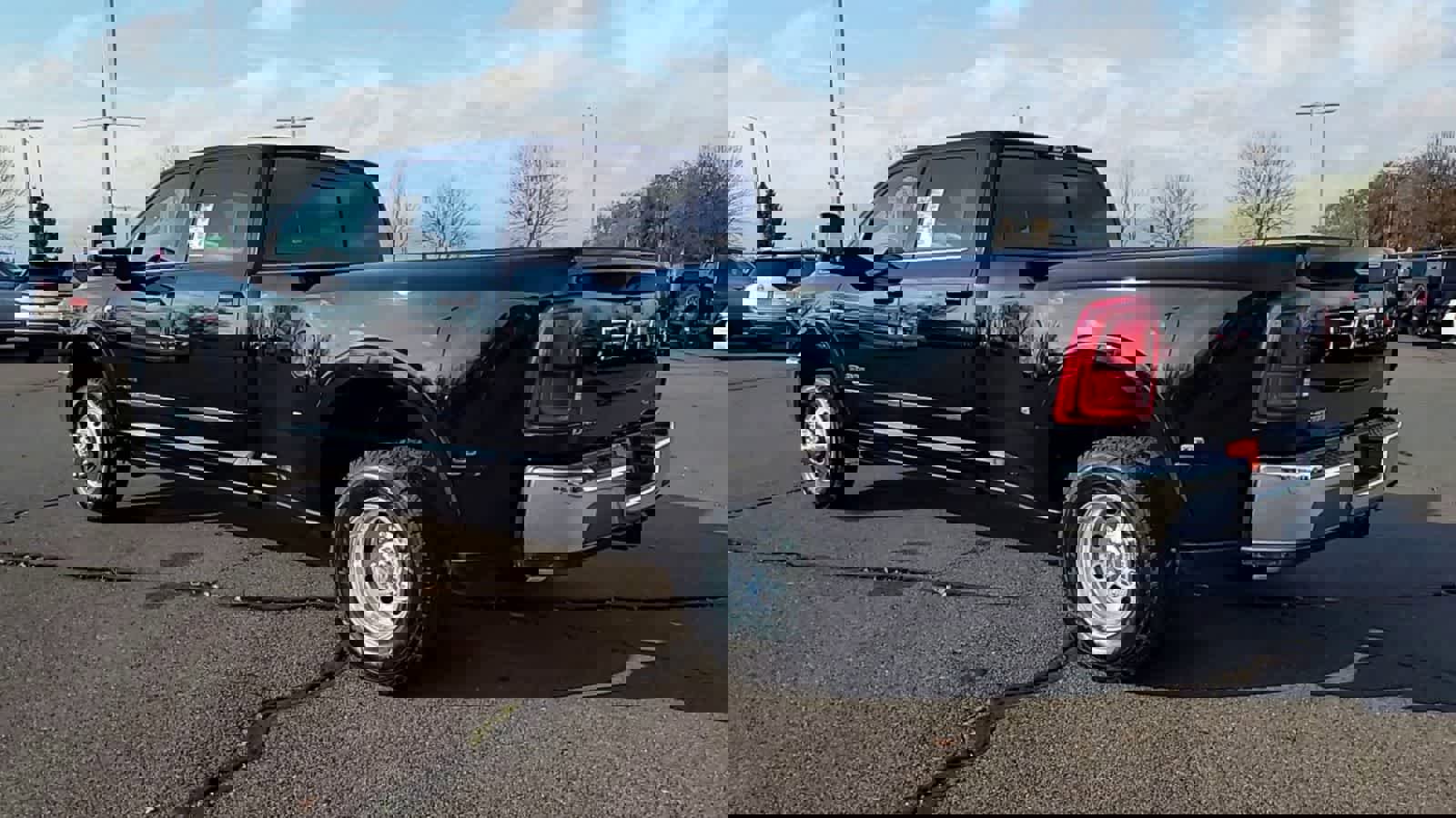 New 2026 RAM 3500 Limited image 6