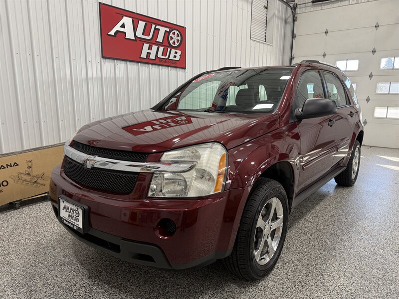 Used 2007 Chevrolet Equinox LS AWD/4WD image 2