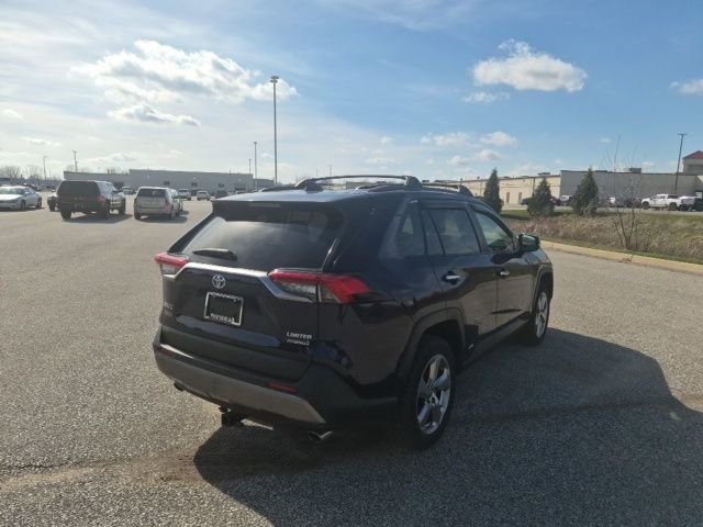 Used 2020 Toyota RAV4 Limited image 5
