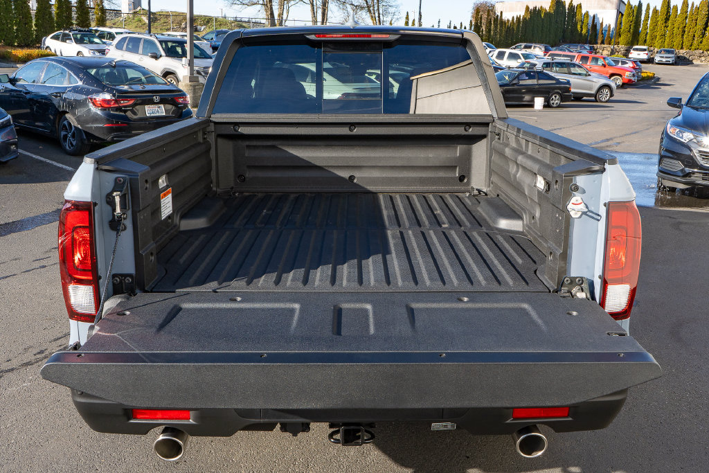 New 2026 Honda Ridgeline Black Edition image 12
