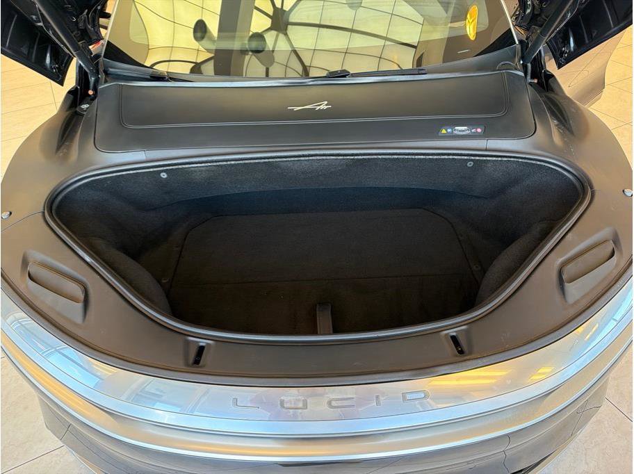 Used 2023 Lucid Air Touring image 38