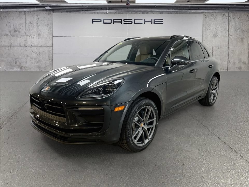 New 2026 Porsche Macan AWD/4WD image 1