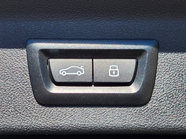 Used 2024 BMW X3 xDrive30i w/ Premium Package w/ZPA image 18