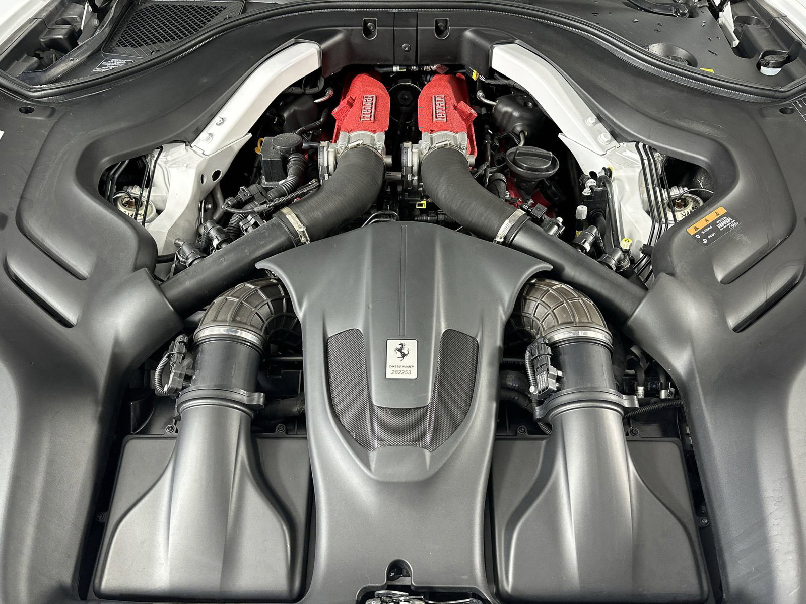 Used 2022 Ferrari Portofino M image 27