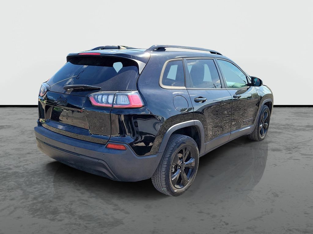 Used 2020 Jeep Cherokee Latitude Plus FWD image 2