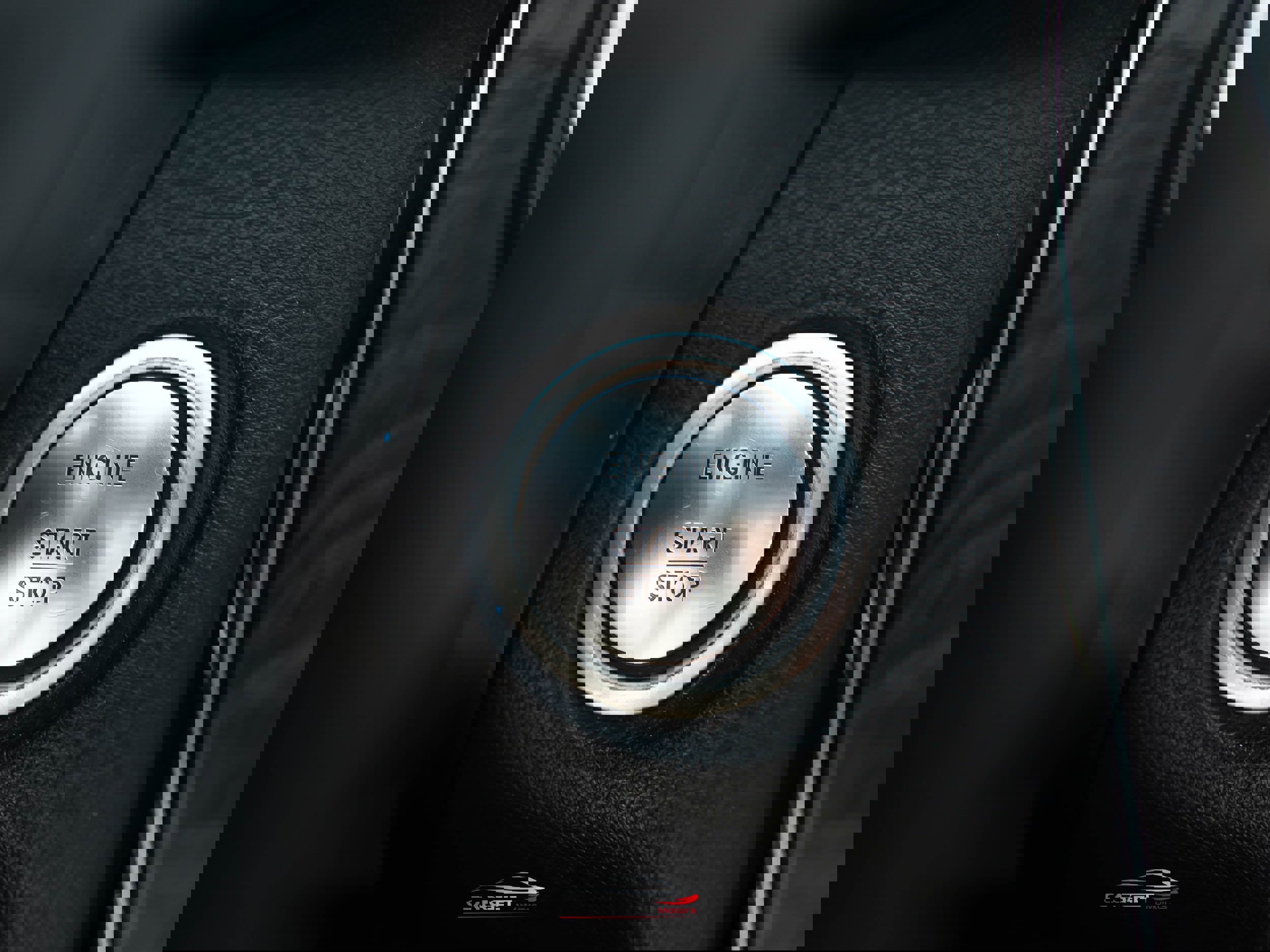 Used 2015 Mercedes-Benz C 400 4MATIC image 32