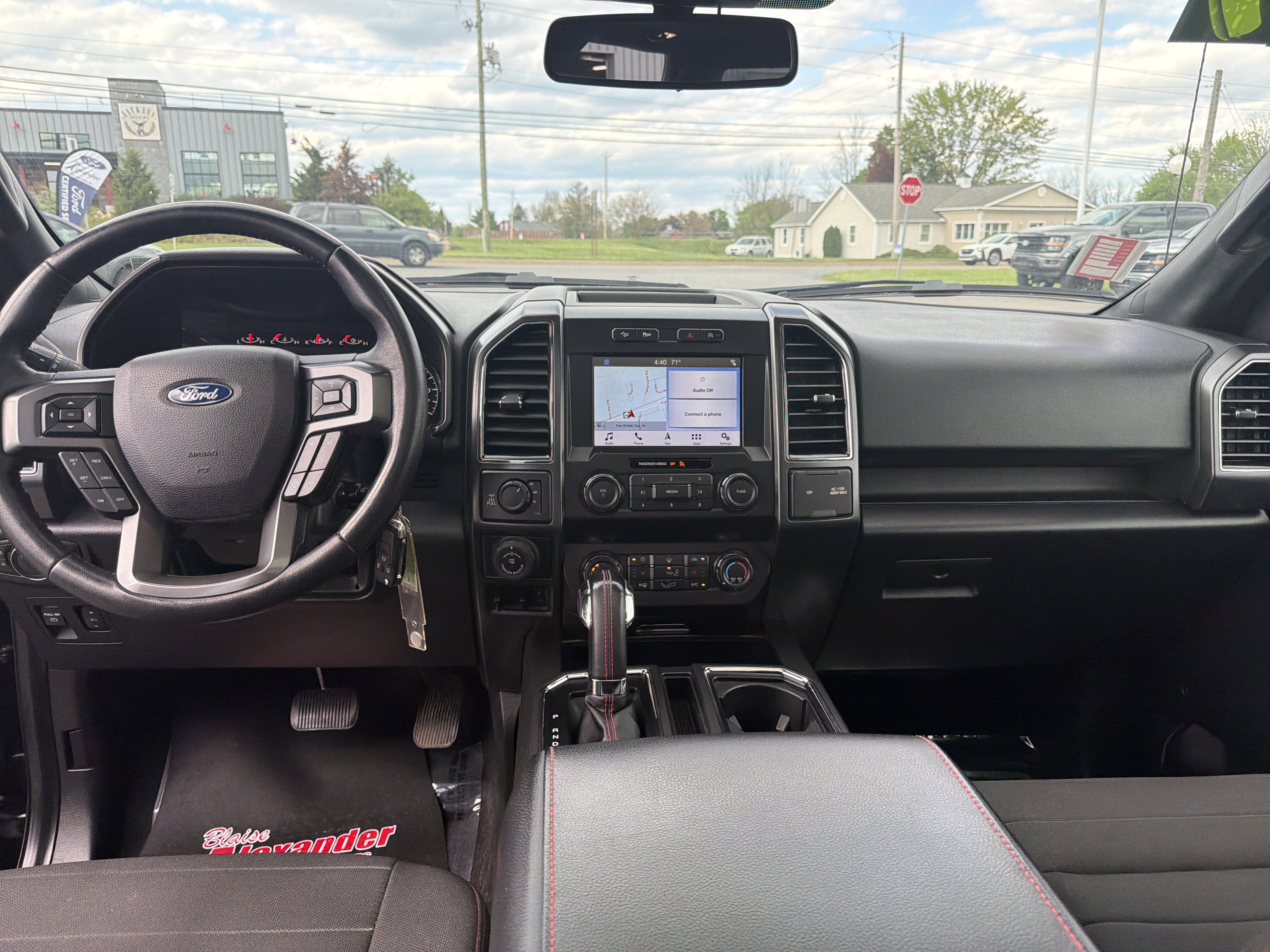 Used 2019 Ford F150 XLT w/ Equipment Group 302A Luxury AWD/4WD image 14